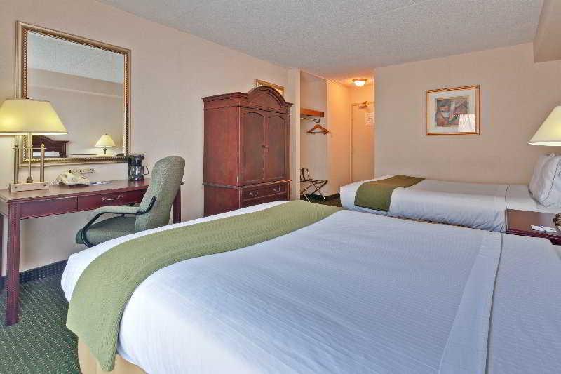 Quality Inn & Suites Mississauga Esterno foto